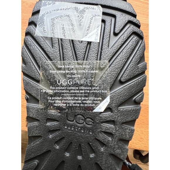 UGG AUSTRALIA RENN BRAIDED STRAP SWAROVSKI CRYSTAL BLACK BLING BOOTS SIZE 6.5 US - Picture 7 of 8